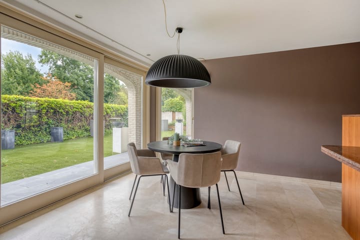 Foto 11 van Tongelreep 41