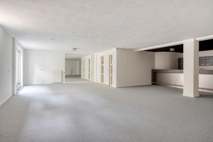 Foto 33 van Tongelreep 41