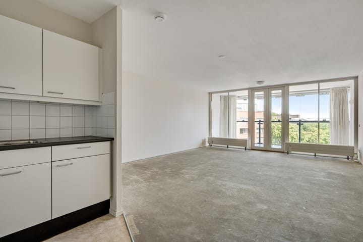 Foto 10 van Bellefroidlunet 5-E