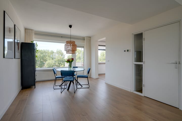 Foto 10 van Adenauerlaan 23