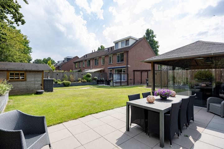 Foto 64 van 't Oelbred 6