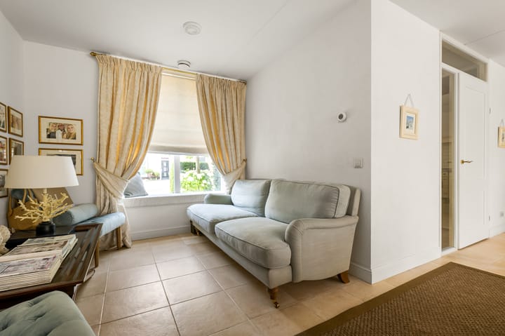 Photo 10 of Paardenakker 25