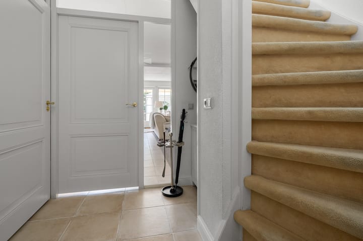 Photo 18 of Paardenakker 25