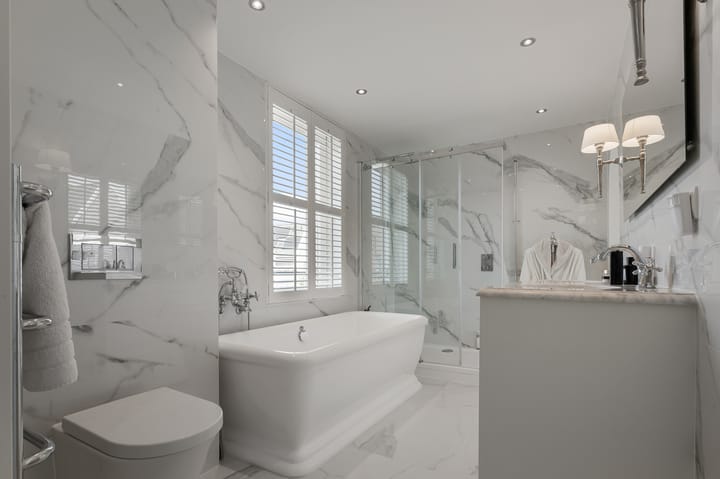 Photo 30 of Paardenakker 25