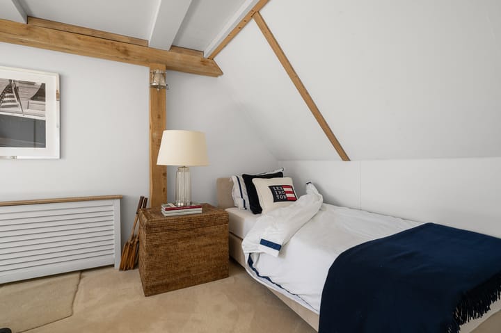 Photo 36 of Paardenakker 25