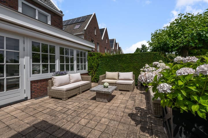 Photo 45 of Paardenakker 25