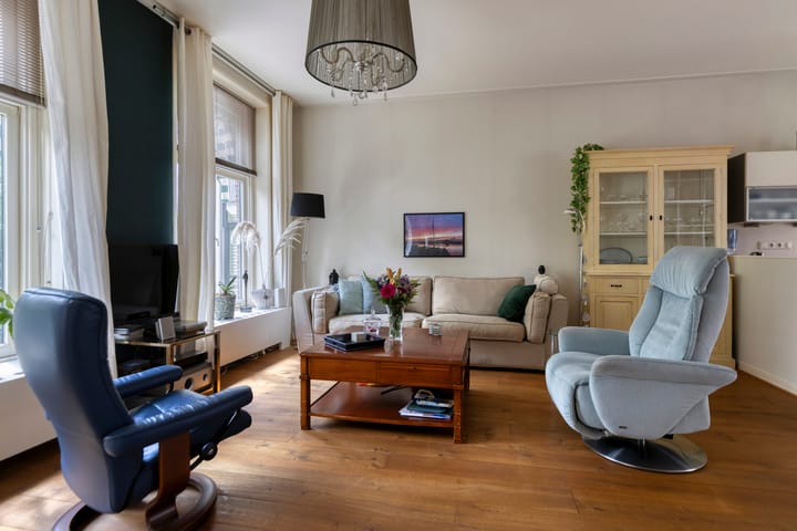 Foto 9 van Julianastraat 73