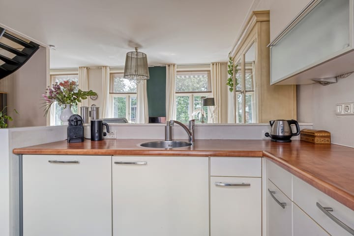 Foto 15 van Julianastraat 73