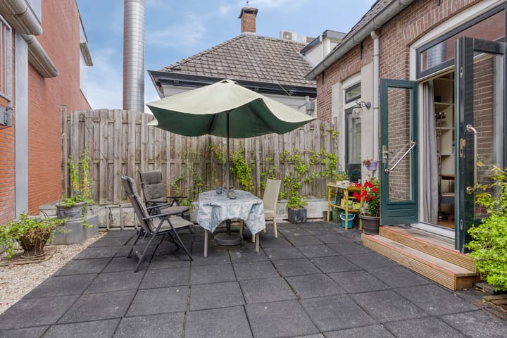 Foto 18 van Julianastraat 73