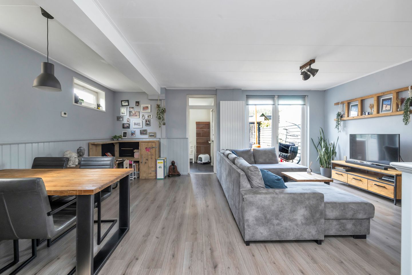 Photo 5 of Julianastraat 65