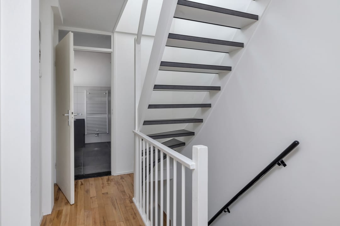 Photo 13 of Julianastraat 65