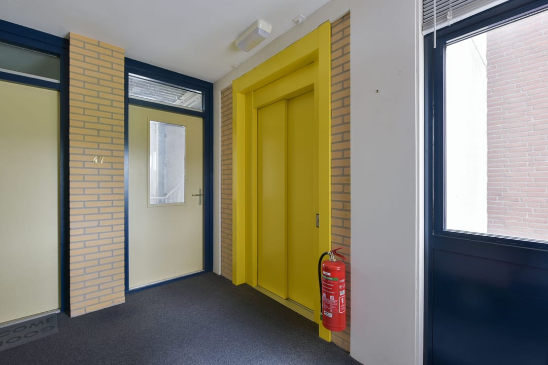 Photo 23 of Frederik Hendrikstraat 48