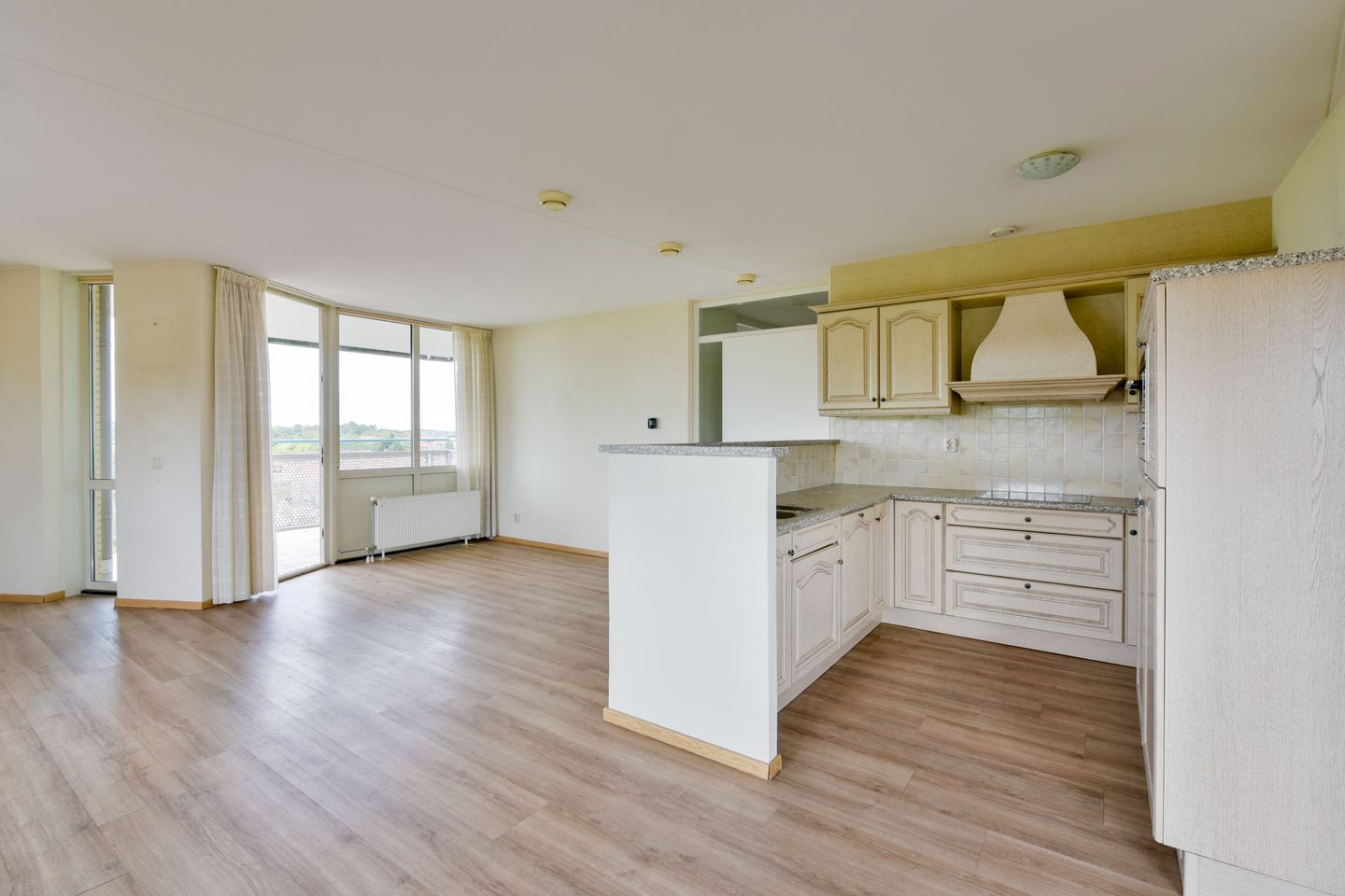 Photo 10 of Frederik Hendrikstraat 48