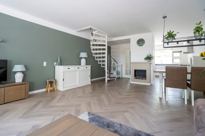 Photo 9 of Doornenburg 125