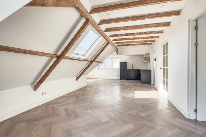 Photo 13 of Brinkstraat 30-B