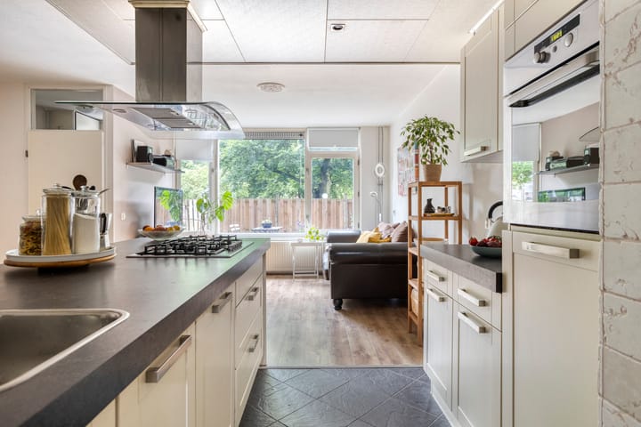 Foto 3 van Roserije 71-A