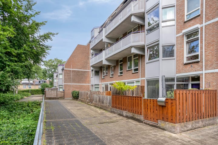 Foto 30 van Roserije 71-A