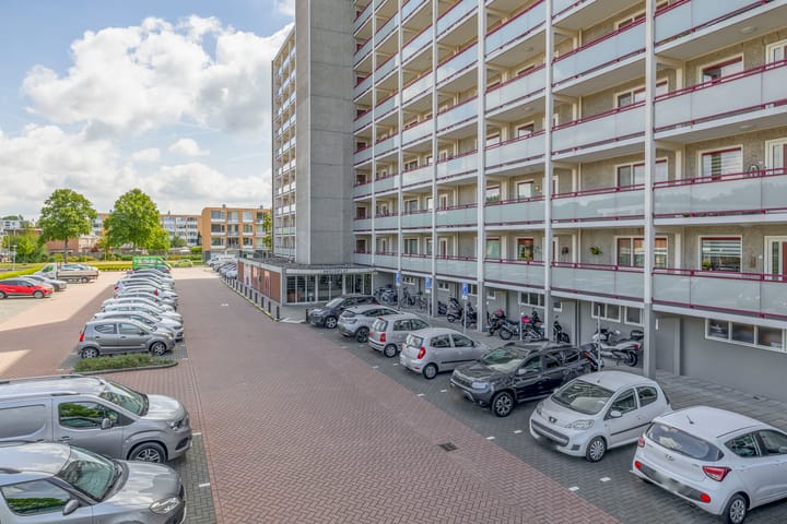 Photo 7 of Akeleistraat 30-C