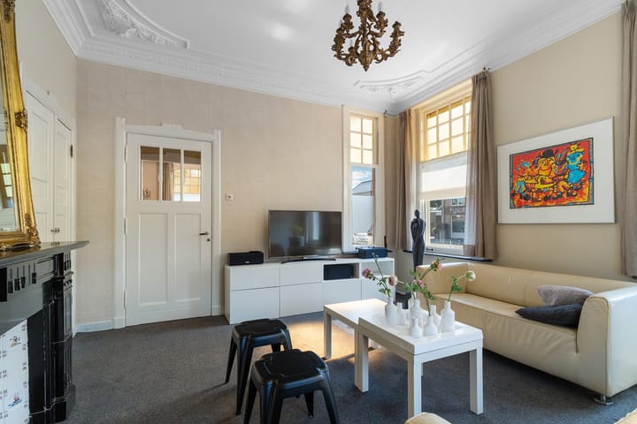 Photo 12 of Grotestraat 24