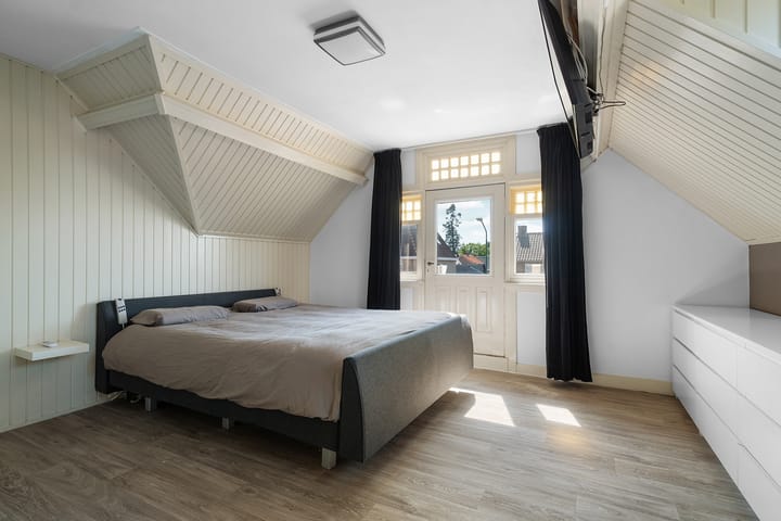 Photo 36 of Grotestraat 24