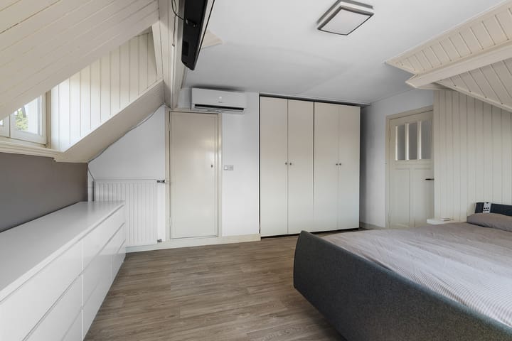 Photo 39 of Grotestraat 24