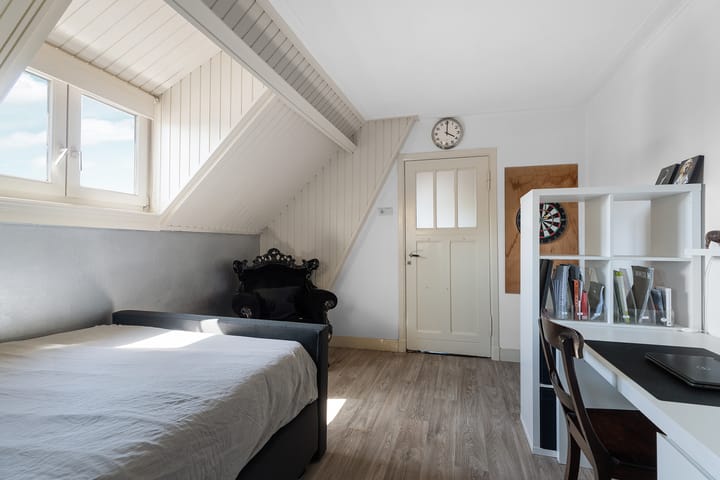 Photo 42 of Grotestraat 24