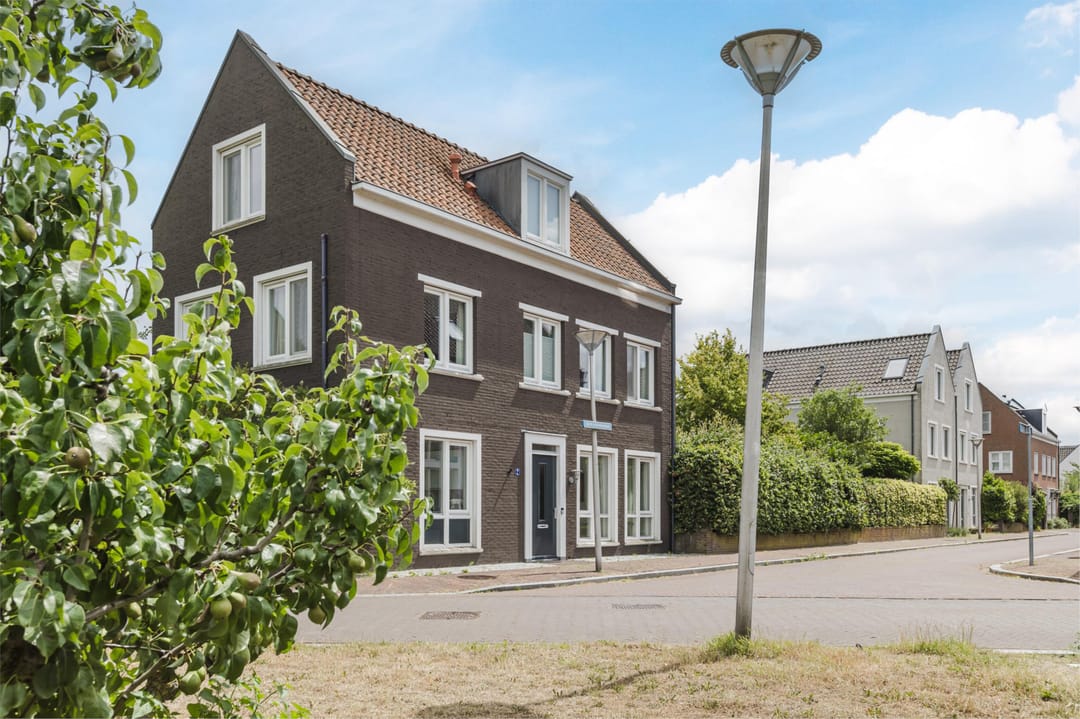 Foto 7 van Gerrit Achterberglaan 2