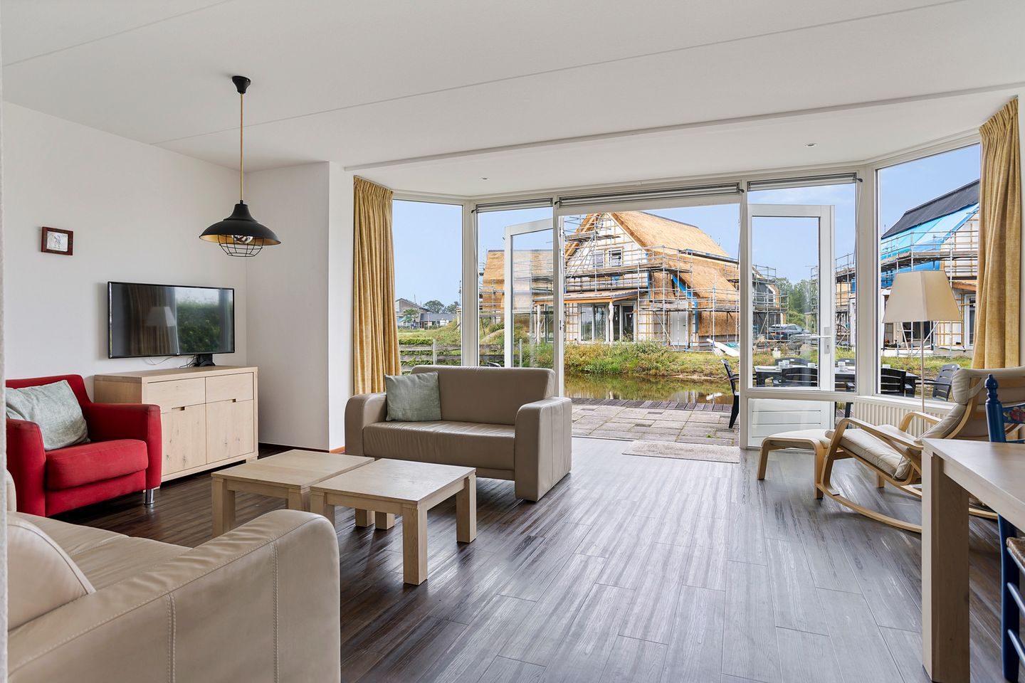 Photo 10 of Pharshoeke 14