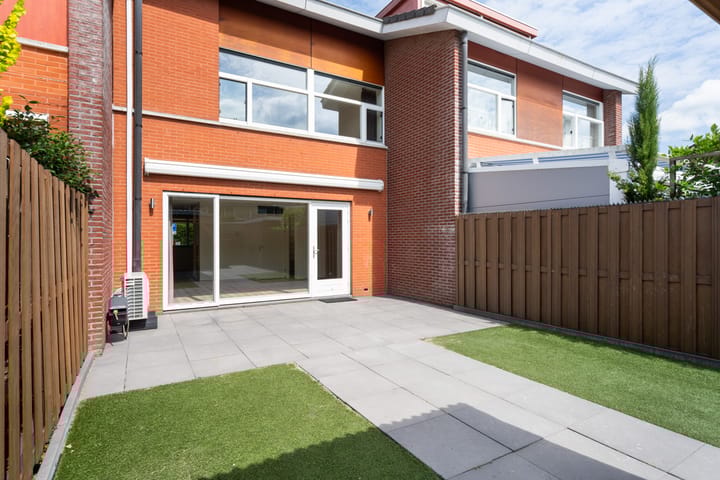 Foto 16 van Franz Kafkaweg 11