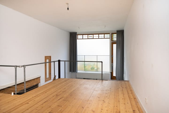 Foto 15 van Watergeusstraat 4-A