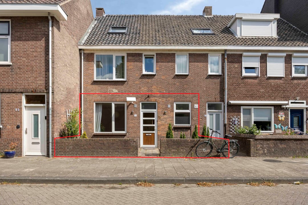 Photo 1 of Koestraat 77