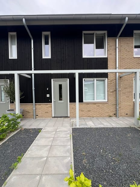 undefined main image