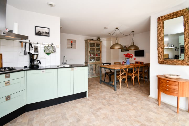 Foto 8 van Riezenweg 1-C