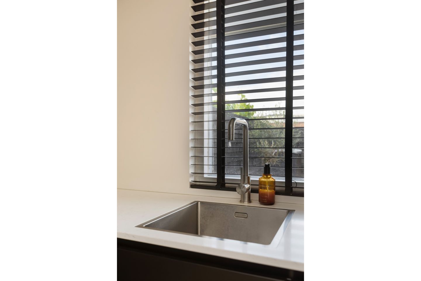 Foto 35 van Churchill-laan 5