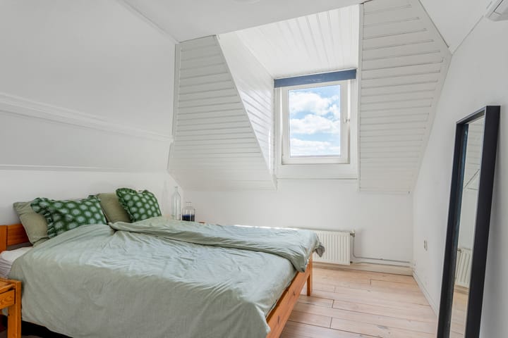 Photo 26 of 1e Pijnackerstraat 135-B