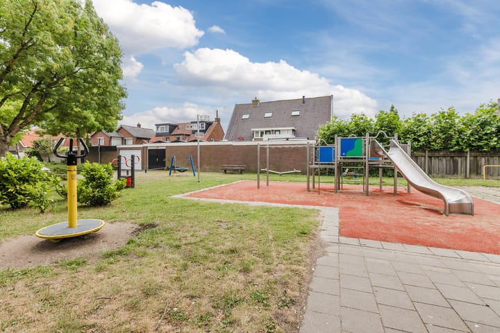 Photo 26 of Schrassertstraat 38