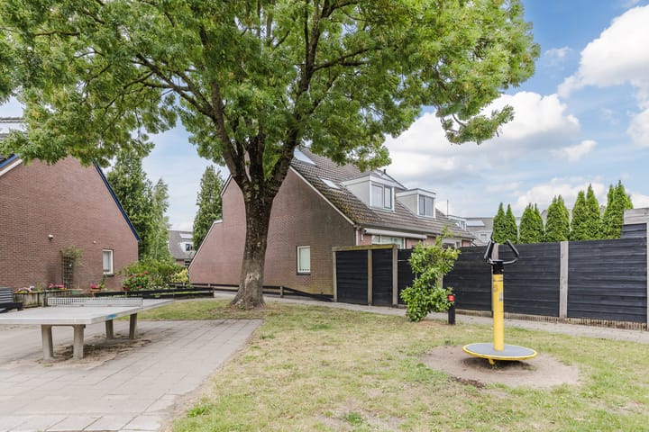 Photo 27 of Schrassertstraat 38