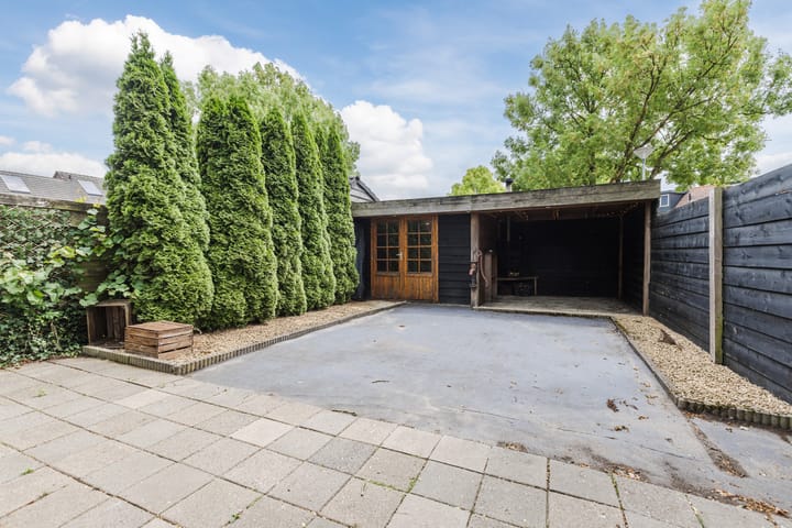 Photo 28 of Schrassertstraat 38