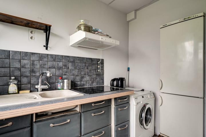 Photo 4 of Lange Wal 28-4