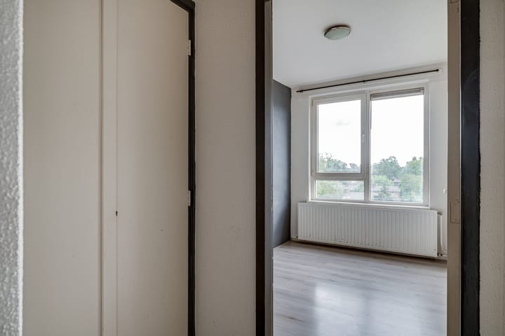 Photo 16 of Lange Wal 28-4