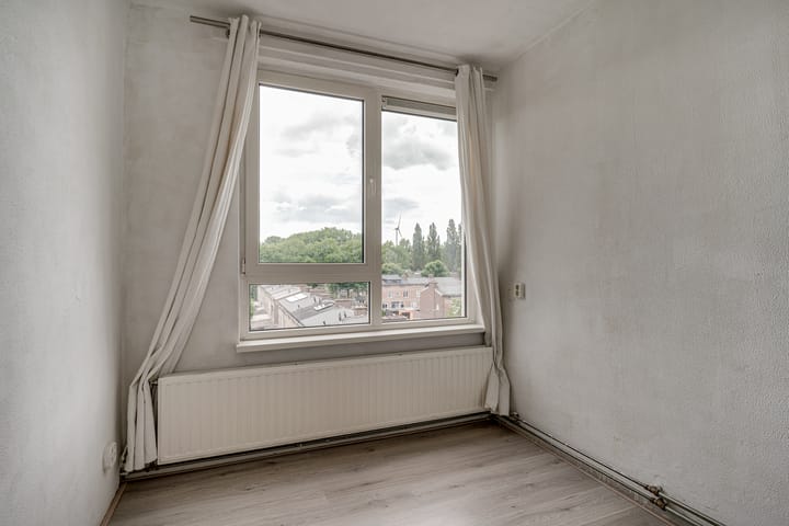 Photo 23 of Lange Wal 28-4