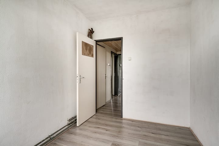 Photo 24 of Lange Wal 28-4