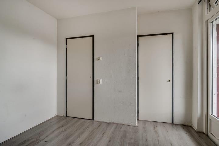 Photo 27 of Lange Wal 28-4