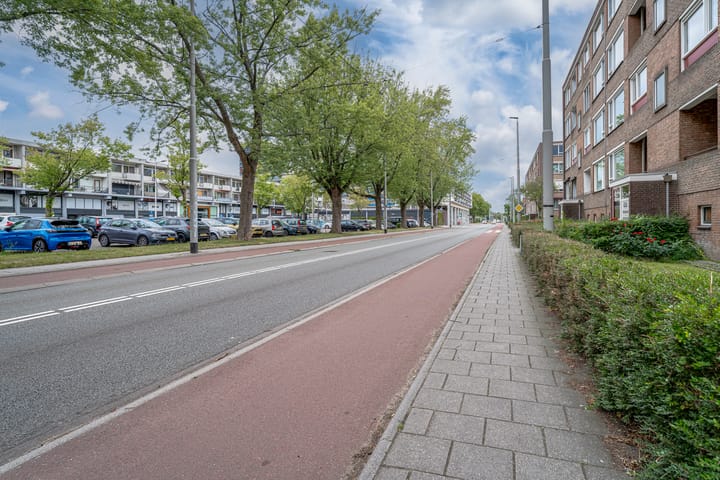 Photo 38 of Lange Wal 28-4