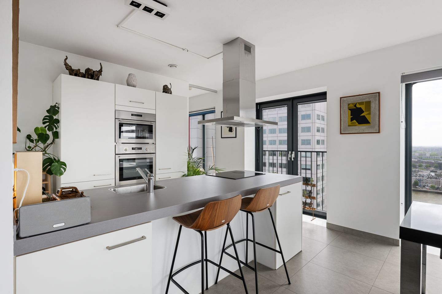 Photo 10 of Wijnbrugstraat 228