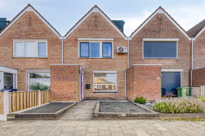 Photo 1 of Garnalenstraat 6