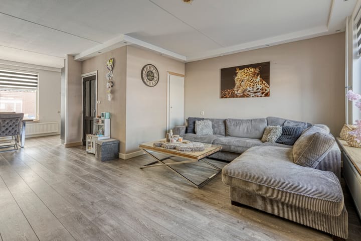 Photo 2 of Garnalenstraat 6