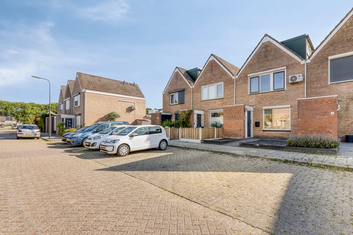 Photo 5 of Garnalenstraat 6