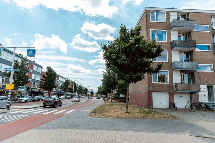 Foto 25 van Planetenstraat 1