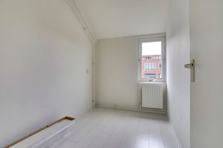 Foto 21 van Zwaluwstraat 87